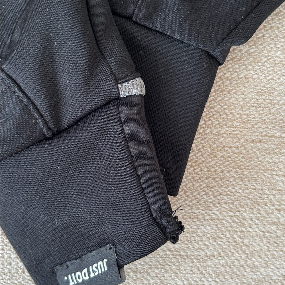 Nike Black and Gray Running  Gloves - Picture 5 of 6